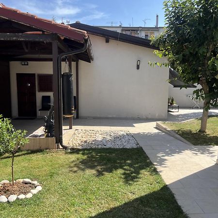 Small House Nea In City Center-With Free Parking PUY Eksteriør bilde