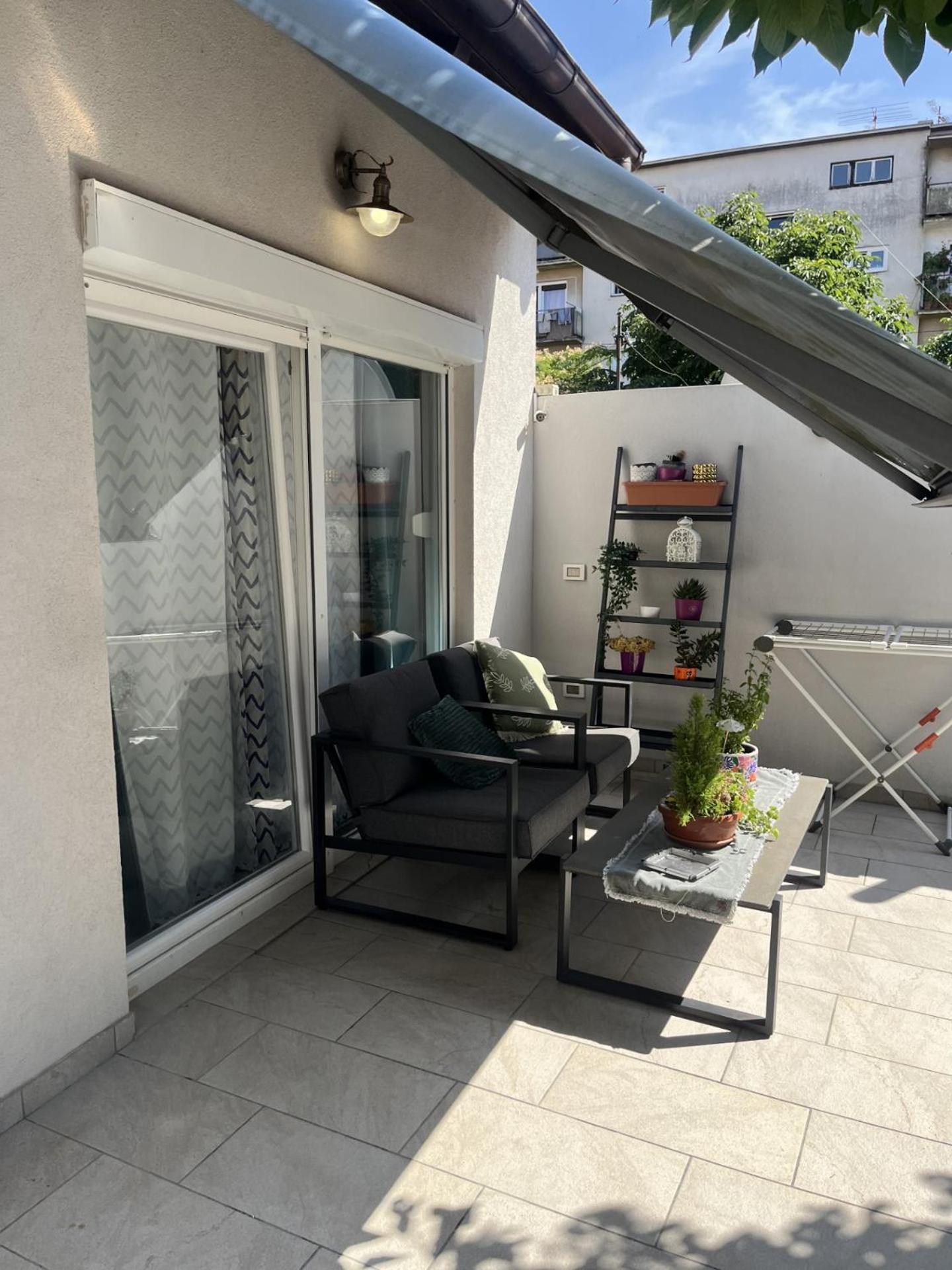 Small House Nea In City Center-With Free Parking PUY Eksteriør bilde